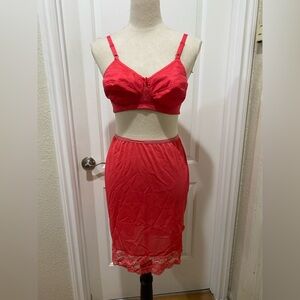 VTG  60’s VANITY FAIR Half Slip Red Lace Hem Nylon Elastic Waist And Bullet Bra